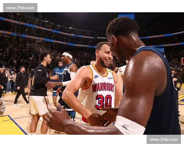 劳资协议锁死操作空间！森林狼追 KD 陷双重困境，7 月 1 日前几乎无解