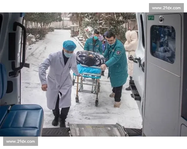 队长别哭!洪水中的生命守护者与雪域高原的护心天使 队长别哭!洪水中的生命守护者与雪域高原的护心天使